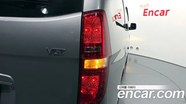 Hyundai Starex 2018 — фото 9