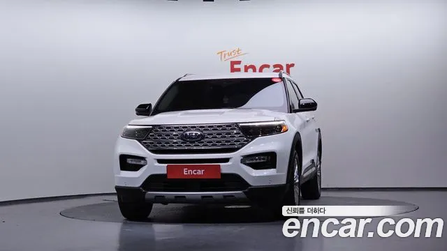 Ford Explorer 2021 — фото 3