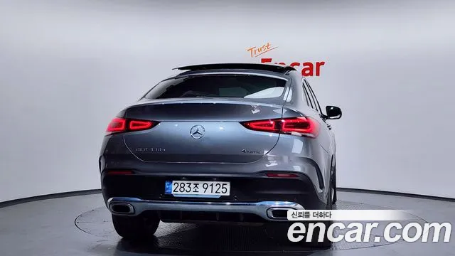 Mercedes-Benz GLE-Class 2021 — фото 4