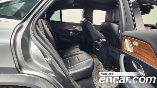 Mercedes-Benz GLE-Class 2021 — фото 17