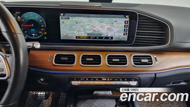 Mercedes-Benz GLE-Class 2021 — фото 19