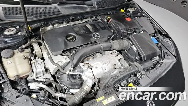 Mercedes-Benz A-Class 2020 — фото 6