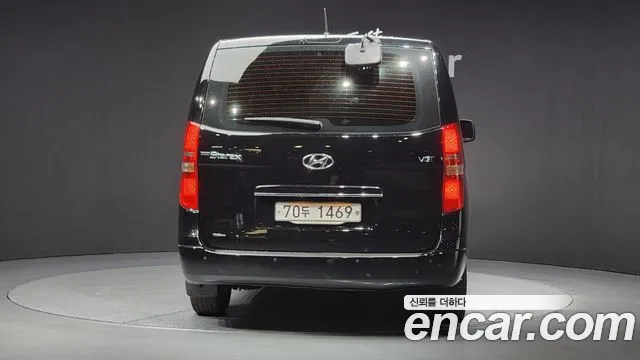 Hyundai Starex 2019 — фото 4