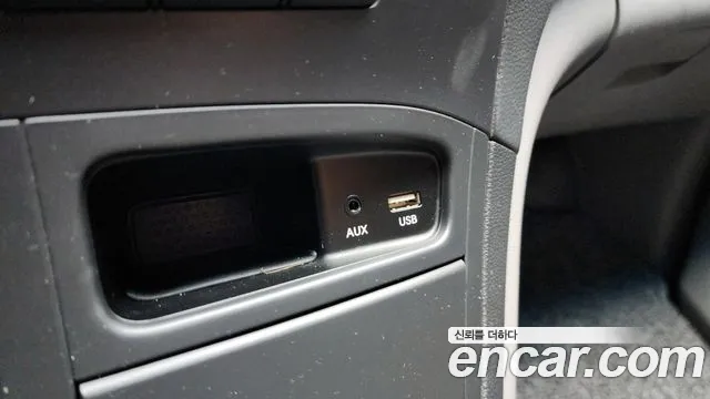 Hyundai Starex 2019 — фото 19