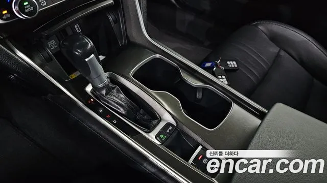 Honda Accord 2019 — фото 9