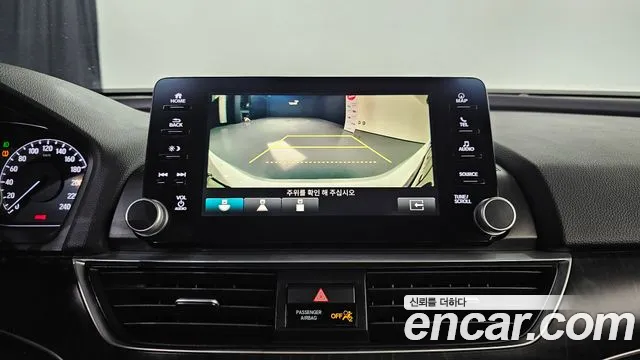 Honda Accord 2019 — фото 17
