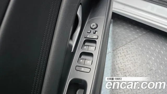 Hyundai AVANTE 2021 — фото 14