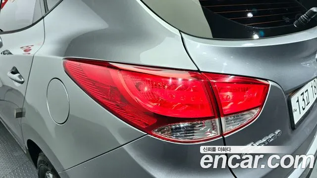 Hyundai Tucson 2014 — фото 9