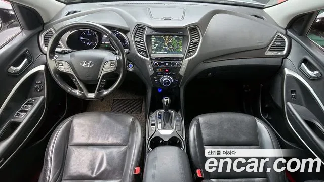 Hyundai Santafe 2016 — фото 10