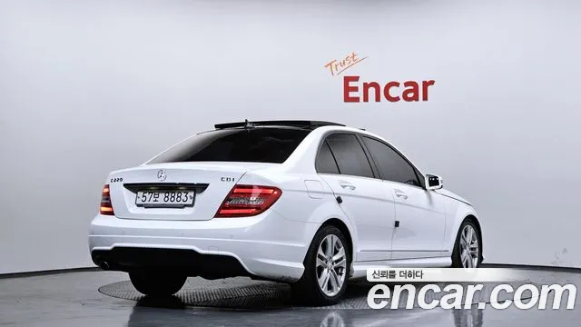 Mercedes-Benz C-Class 2013 — фото 2