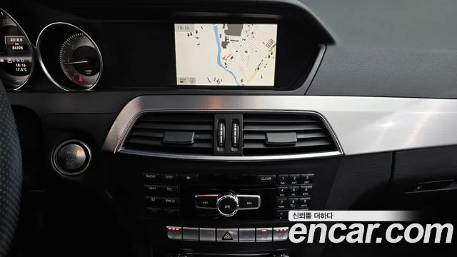 Mercedes-Benz C-Class 2013 — фото 16