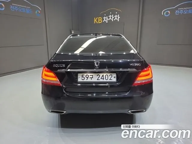 Hyundai Equus 2015 — фото 3
