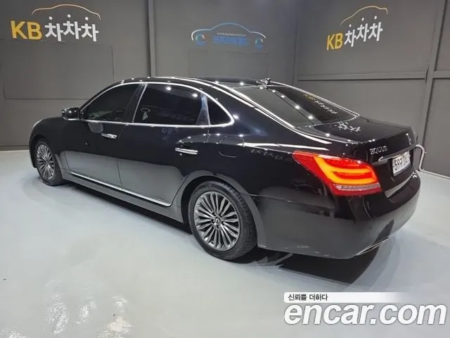 Hyundai Equus 2015 — фото 4