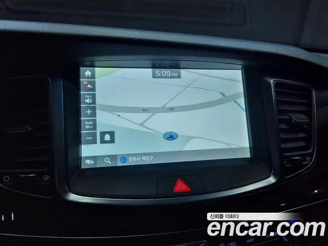 Hyundai Equus 2015 — фото 12