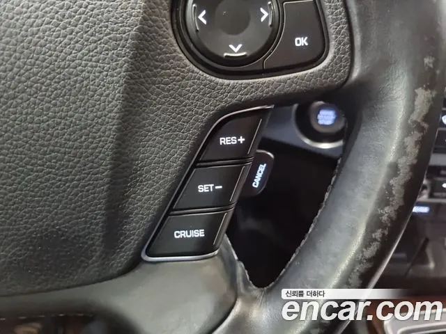 Hyundai Equus 2015 — фото 17
