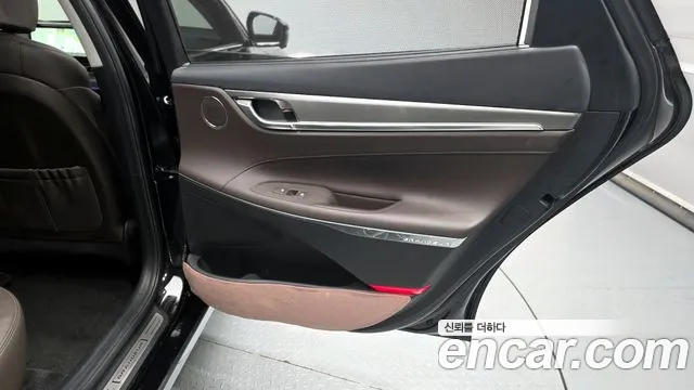 Hyundai Grandeur 2020 — фото 15