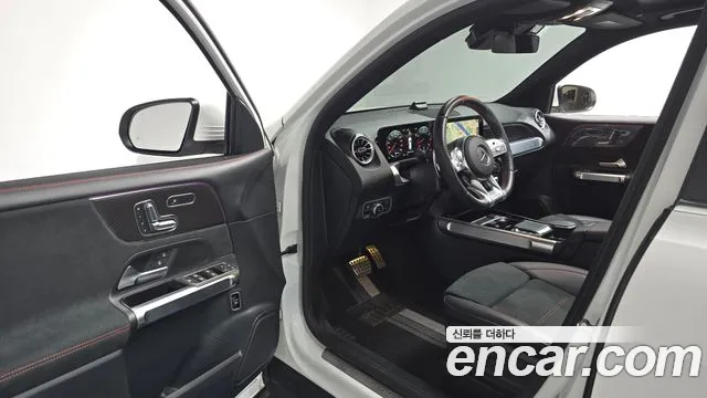 Mercedes-Benz GLB-Class 2022 — фото 12