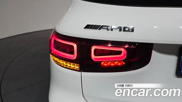 Mercedes-Benz GLB-Class 2022 — фото 8