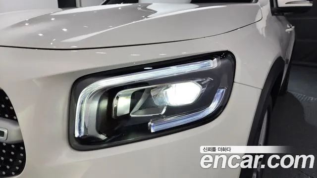Mercedes-Benz GLB-Class 2020 — фото 8