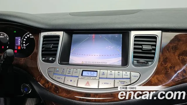 Hyundai Genesis 2008 — фото 15