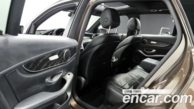 Mercedes-Benz GLC-Class 2018 — фото 16