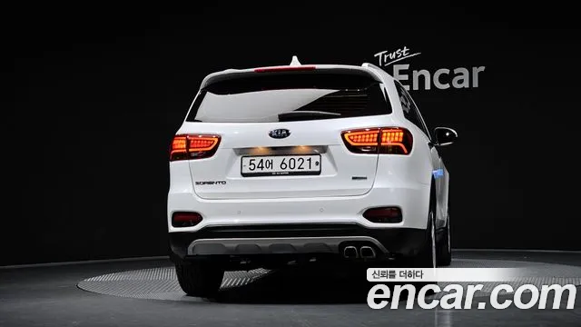 Kia Sorento 2018 — фото 4