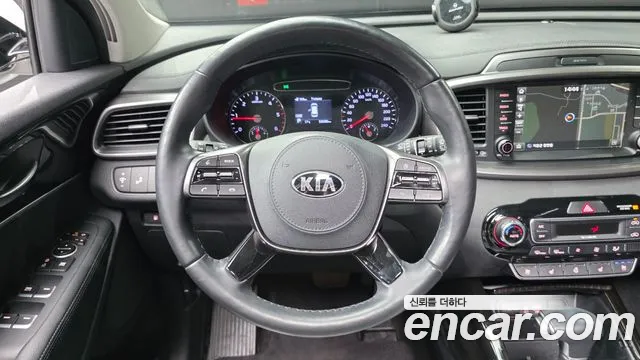 Kia Sorento 2018 — фото 19