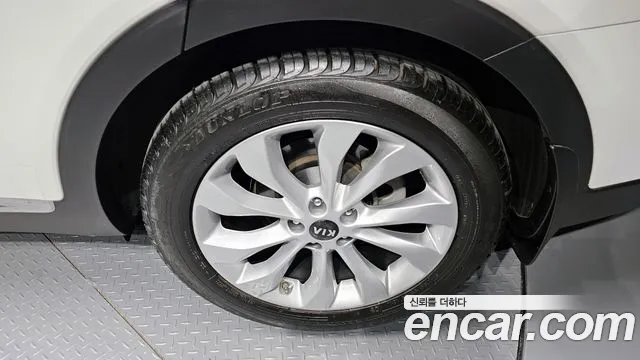 Kia Sorento 2018 — фото 7