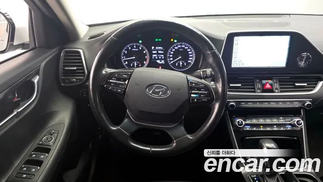 Hyundai Grandeur 2019 — фото 19