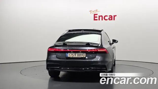 Audi A7 2021 — фото 4