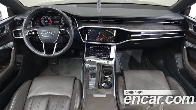 Audi A7 2021 — фото 10