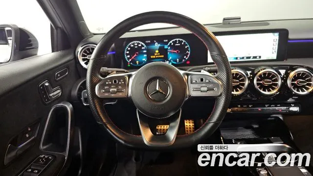 Mercedes-Benz A-Class 2021 — фото 18