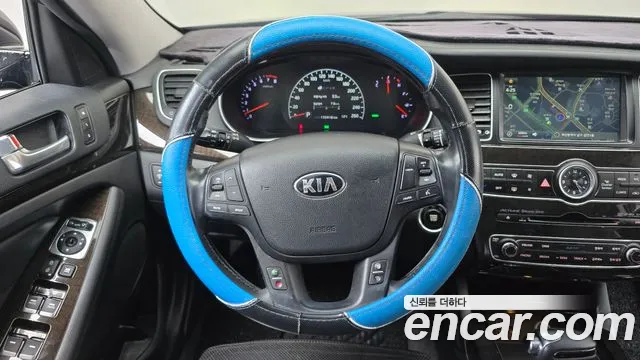 Kia K7 2013 — фото 18