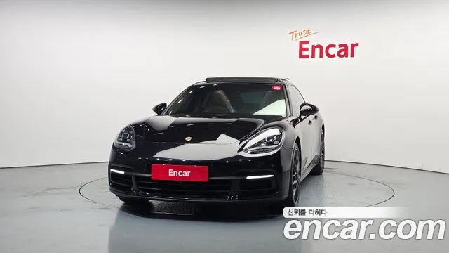 Porsche Panamera 2018 — фото 3