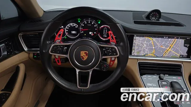 Porsche Panamera 2018 — фото 19