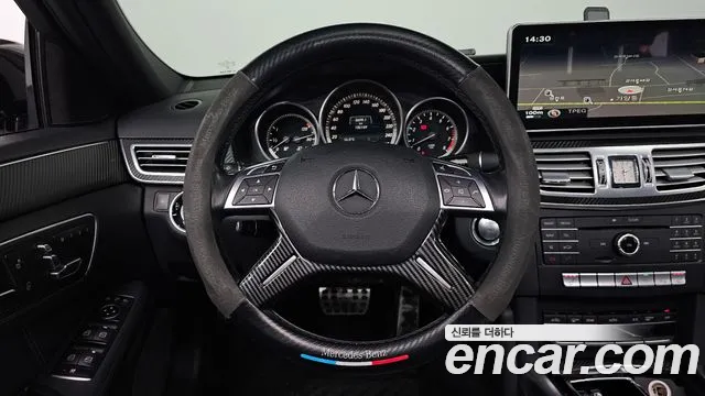 Mercedes-Benz E-Class 2016 — фото 13