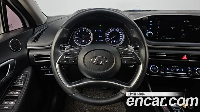 Hyundai Sonata 2021 — фото 19