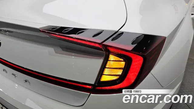 Hyundai Sonata 2021 — фото 9