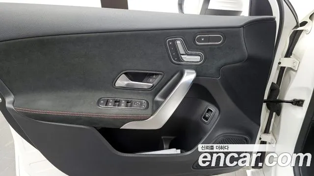 Mercedes-Benz A-Class 2021 — фото 14