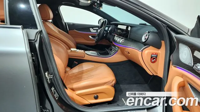 Mercedes-Benz CLS-Class 2022 — фото 16