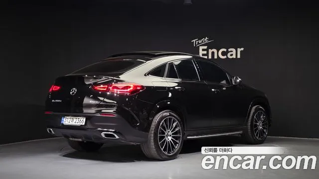 Mercedes-Benz GLE-Class 2022 — фото 2