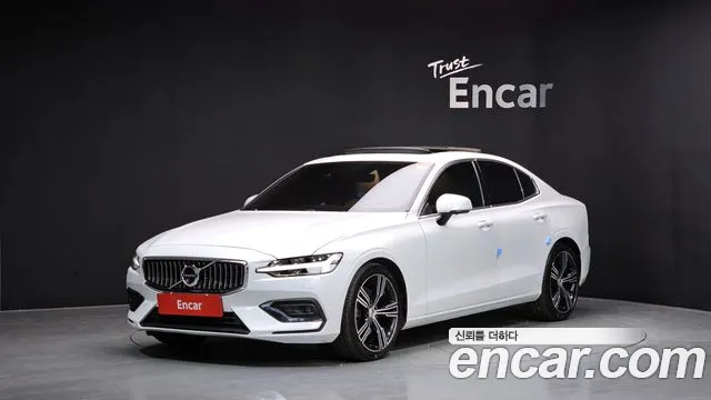 Volvo S60 2020 — фото 1
