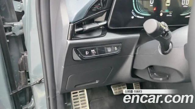Kia Niro 2024 — фото 12
