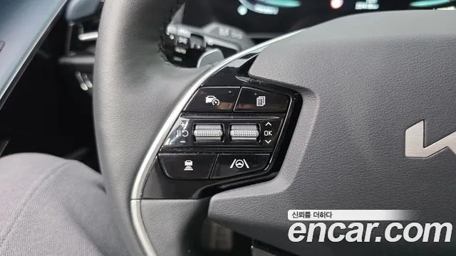 Kia Niro 2024 — фото 13