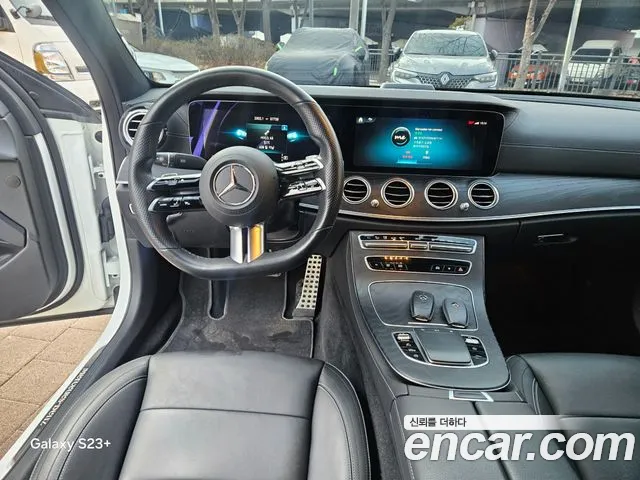Mercedes-Benz E-Class 2021 — фото 10
