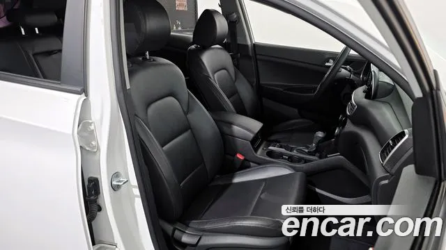 Hyundai Tucson 2019 — фото 18