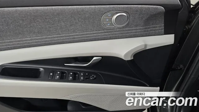 Hyundai AVANTE 2021 — фото 14