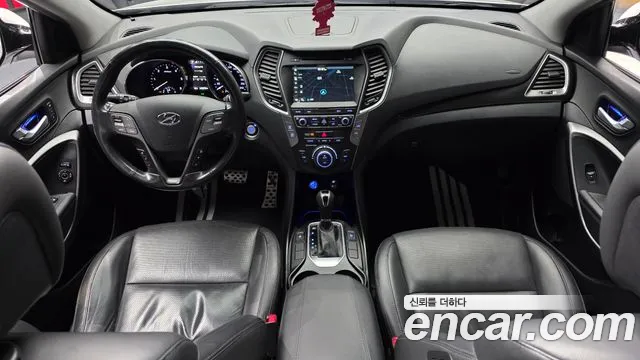 Hyundai Santafe 2016 — фото 10