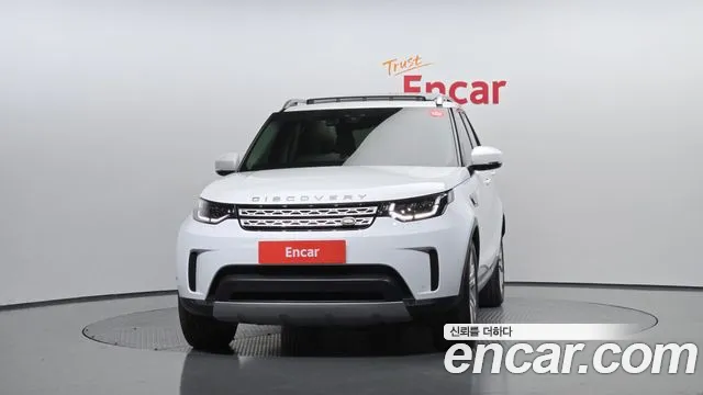 Land Rover Discovery 2019 — фото 3