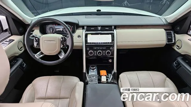 Land Rover Discovery 2019 — фото 7